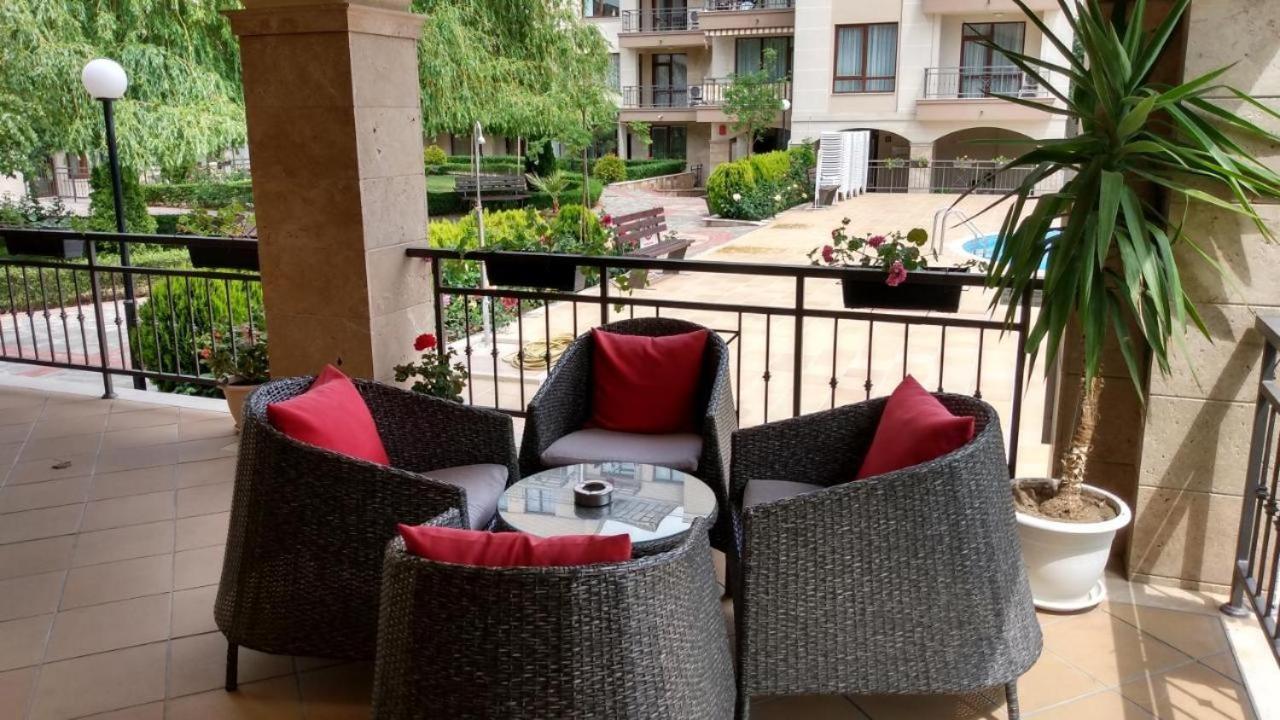 Charming Studio In Sorrento Sole Mare Свети-Влас Экстерьер фото